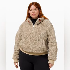 lululemon Half-Zip Sherpa Hoodie. Trench colour. Size 8.